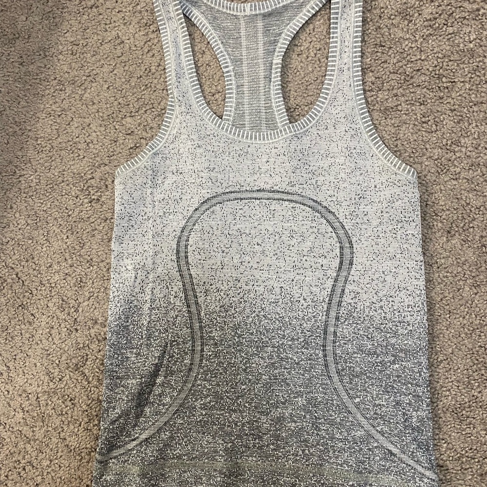Lululemon Swiftly Tech Tank